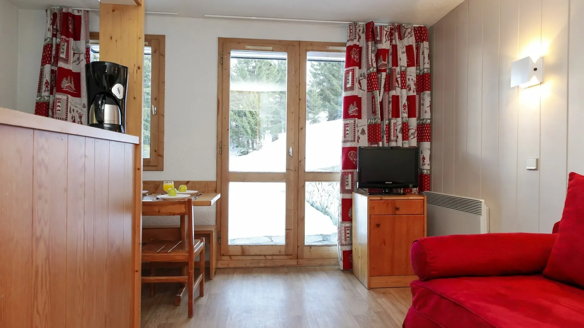 Odalys Residence Les Brigues Courchevel Hotel